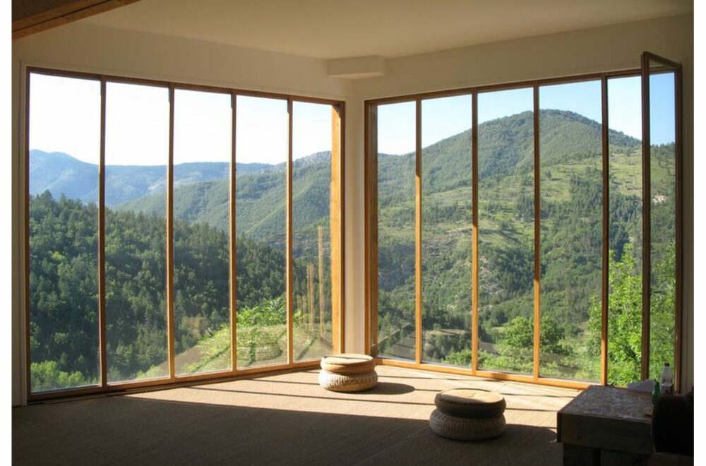 Picture Idea: Loft House With Mountain Views