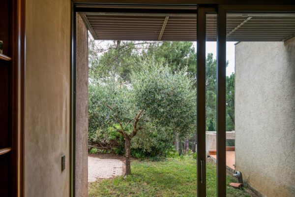 Villa moderniste avec piscine, Jacques Llopart architecte, Tarn (17)