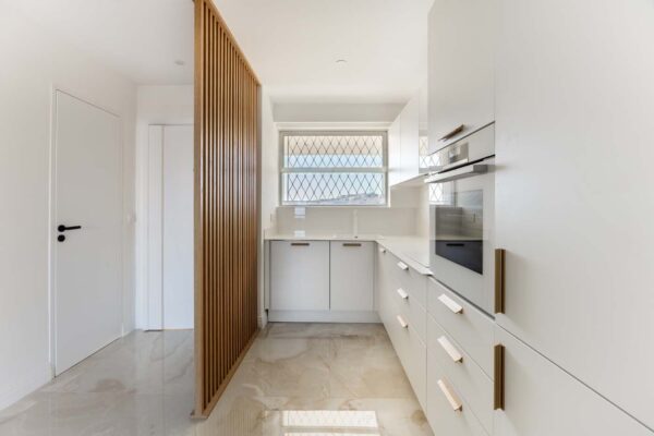 Appartement Marina Baie des Anges André Minangoy architecte Villeneuve Loubet (11)