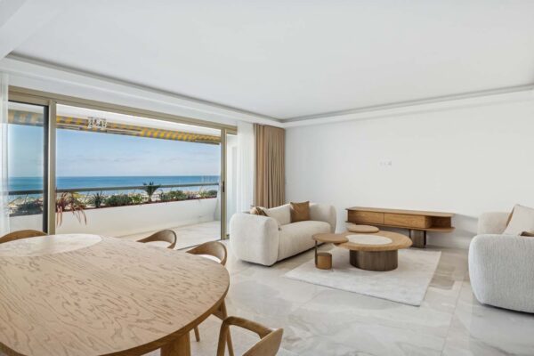 Appartement Marina Baie des Anges André Minangoy architecte Villeneuve Loubet (3)